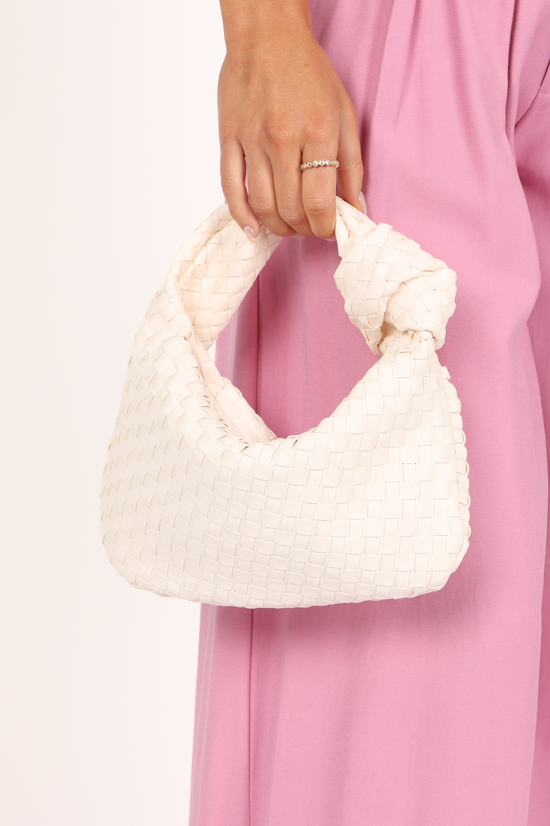 Alma Woven Shoulder Bag - White